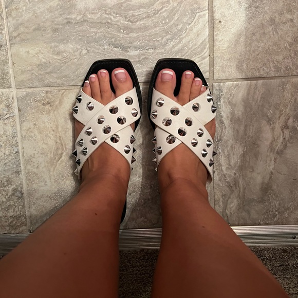 Soda Shoes - White Leather Stud Sandals